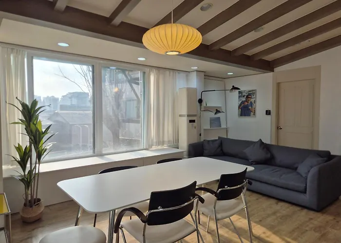 Com'a Hongdae 3bedroom Subway5min * ソウル特別市